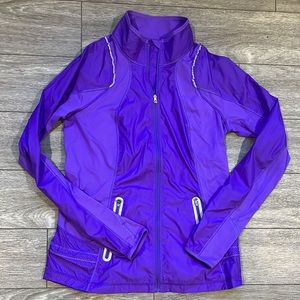 Beautiful purple running jacket with ruffle details